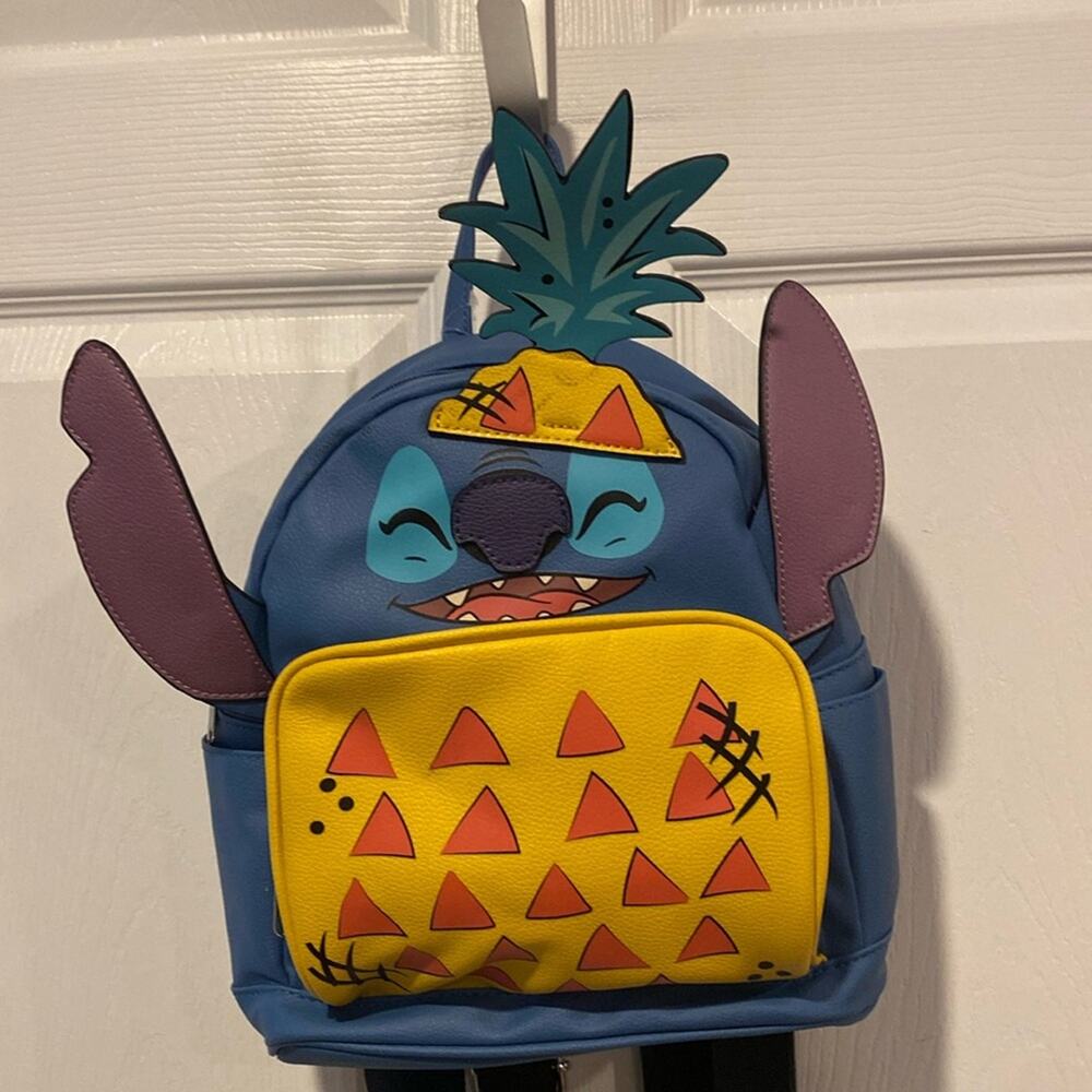 BNWT DISNEY LILO & STITCH Pineapple Stitch 3D Backpack